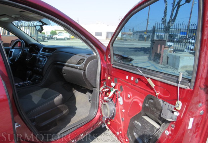2017 Chevrolet Traverse - Image 23