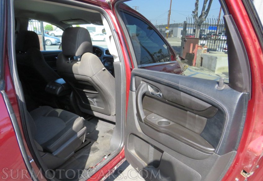 2017 Chevrolet Traverse - Image 25