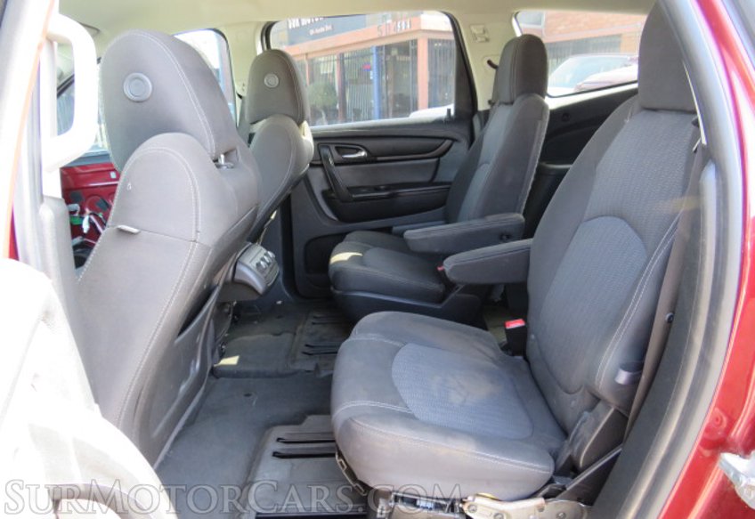 2017 Chevrolet Traverse - Image 32