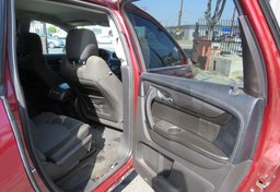 2017 Chevrolet Traverse - Image 25