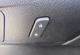 2017 Chevrolet Traverse - Image 43