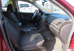 2017 Chevrolet Traverse - Image 29