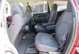 2017 Chevrolet Traverse - Image 32