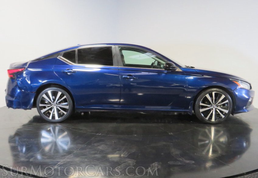 2020 Nissan Altima - Image 6