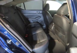 2020 Nissan Altima - Image 31