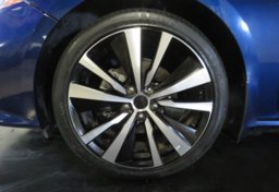 2020 Nissan Altima - Image 19