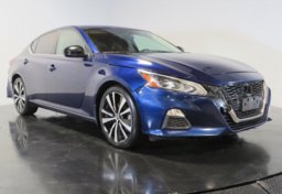 2020 Nissan Altima - Image 3