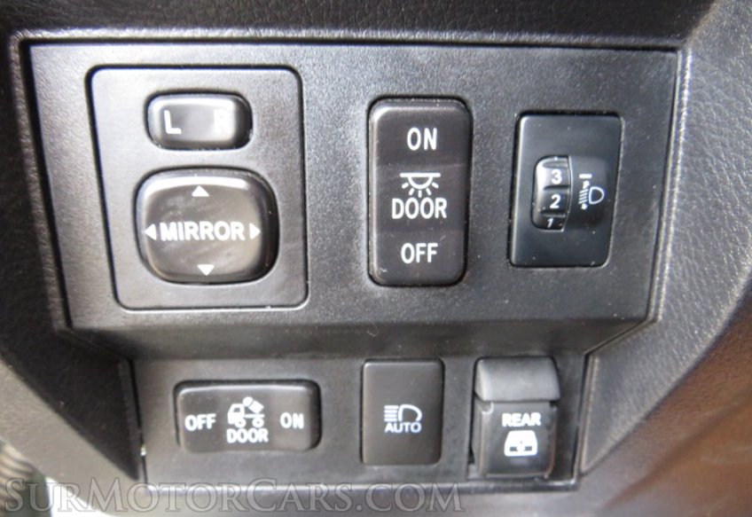 2021 Toyota Tundra 4WD - Image 43