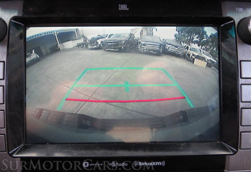 2021 Toyota Tundra 4WD - Image 35