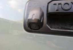 2021 Toyota Tundra 4WD - Image 13