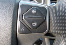 2015 Toyota Tacoma - Image 39