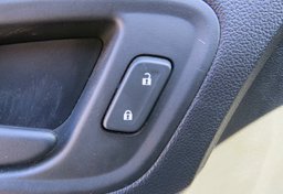 2021 Chevrolet Colorado - Image 38