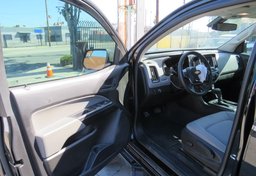 2021 Chevrolet Colorado - Image 22