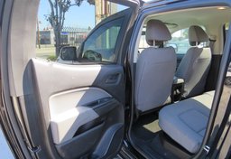 2021 Chevrolet Colorado - Image 24