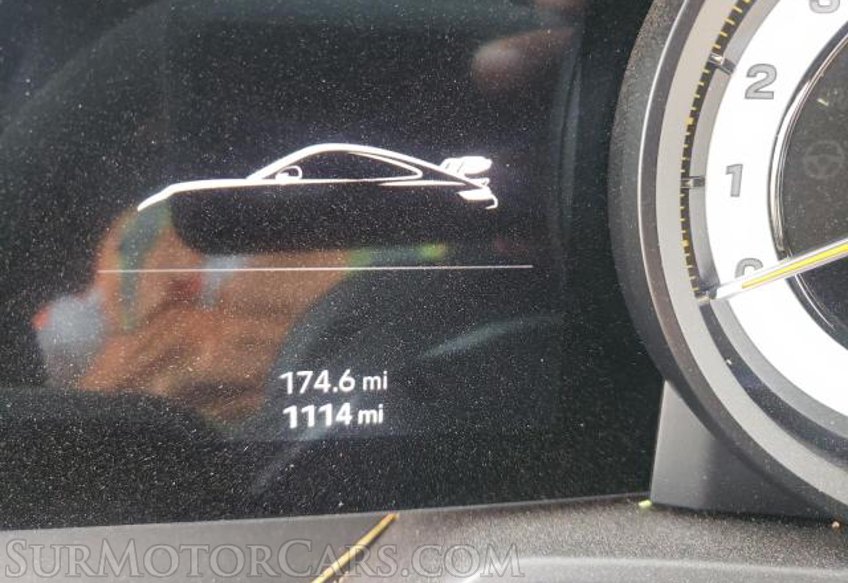 2022 Porsche 911 - Image 6