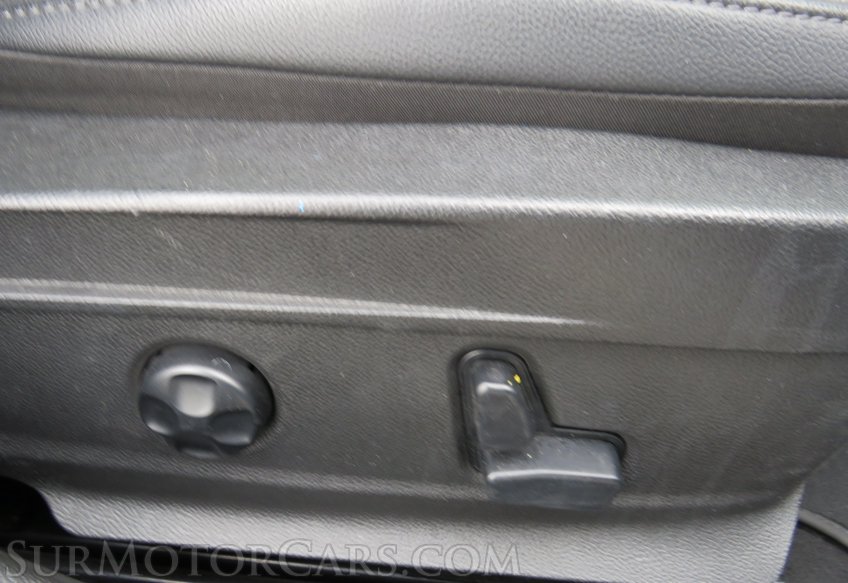 2018 Alfa Romeo Giulia - Image 49