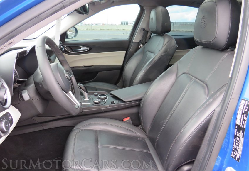2018 Alfa Romeo Giulia - Image 26