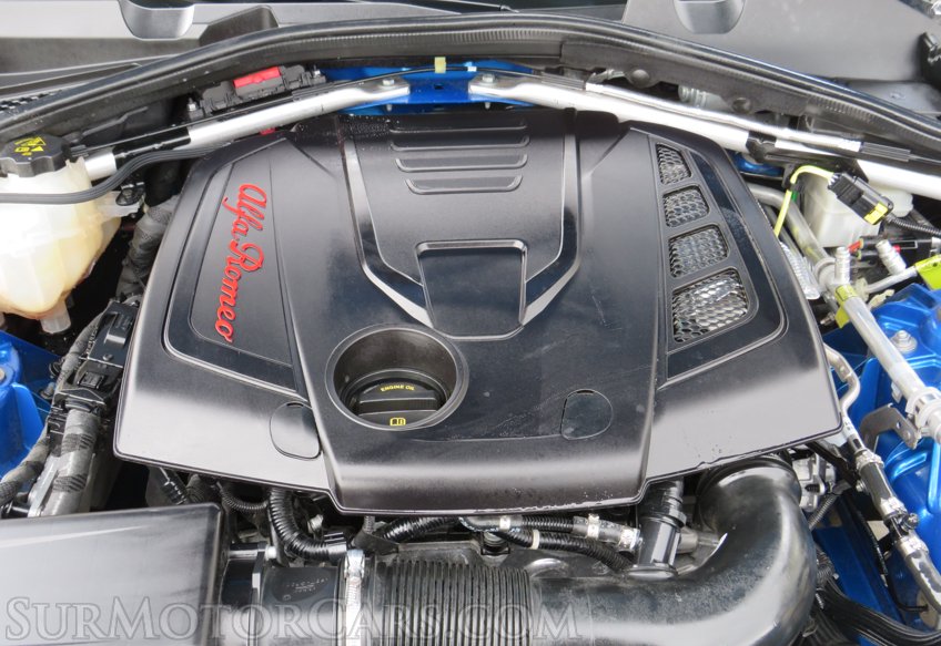 2018 Alfa Romeo Giulia - Image 52