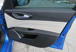 2018 Alfa Romeo Giulia - Image 50