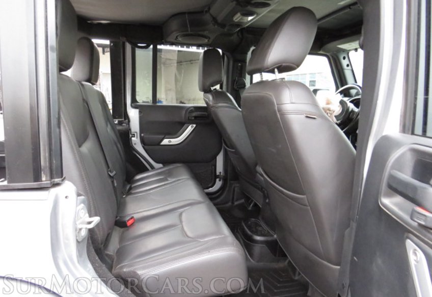 2014 Jeep Wrangler Unlimited - Image 27