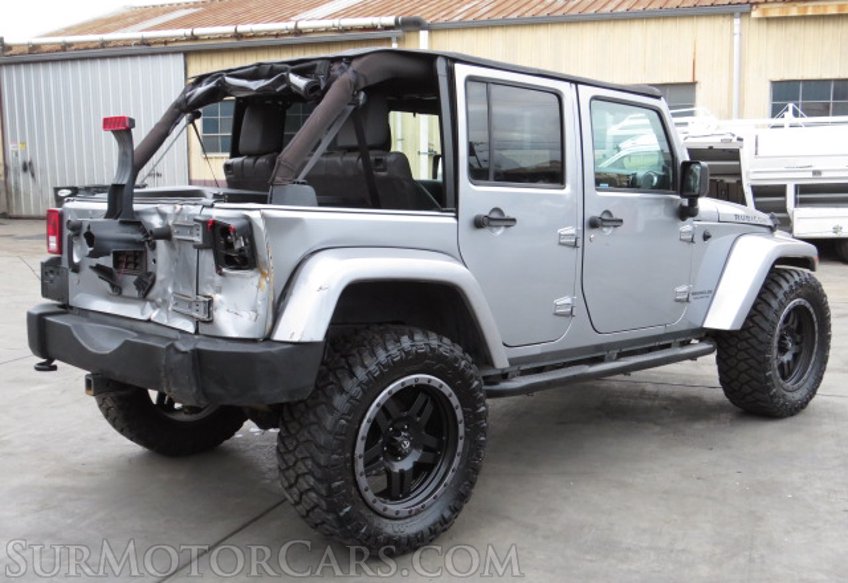 2014 Jeep Wrangler Unlimited - Image 10