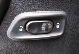 2014 Jeep Wrangler Unlimited - Image 39