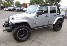 2014 Jeep Wrangler Unlimited - Image 2