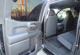 2021 Chevrolet Silverado 1500 - Image 25