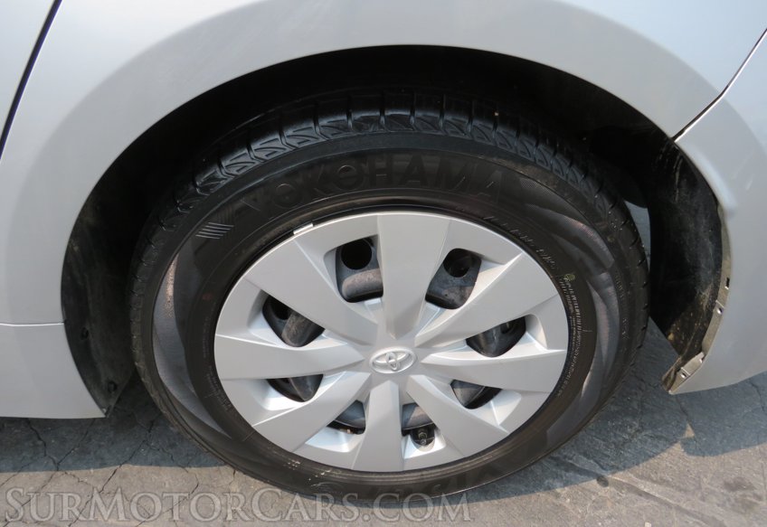 2020 Toyota Corolla - Image 40