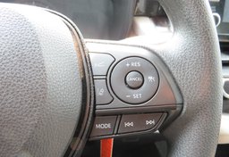 2020 Toyota Corolla - Image 27