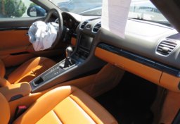 2015 Porsche Cayman - Image 20