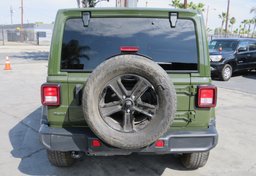 2021 Jeep Wrangler - Image 10