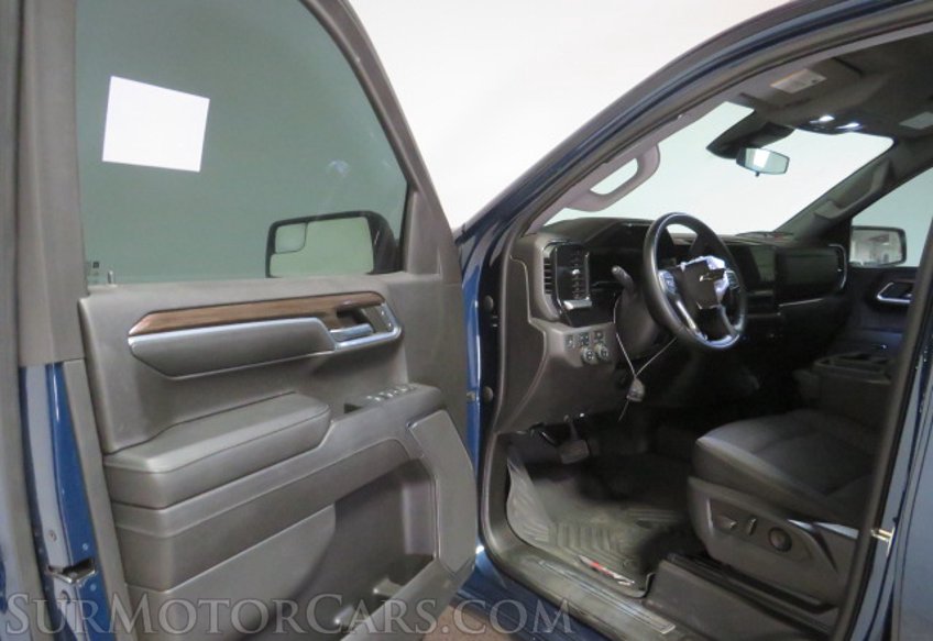 2023 Chevrolet Silverado 1500 - Image 30