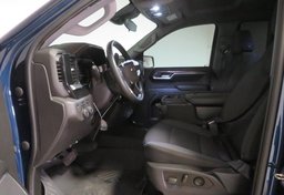 2023 Chevrolet Silverado 1500 - Image 34