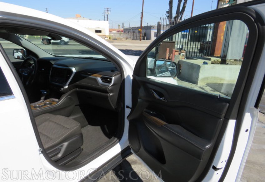 2019 GMC Acadia - Image 21