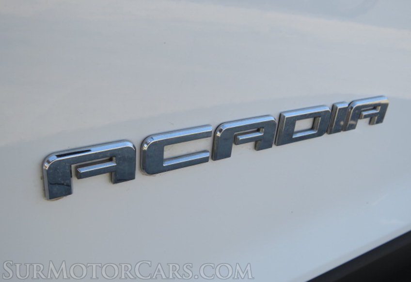 2019 GMC Acadia - Image 17