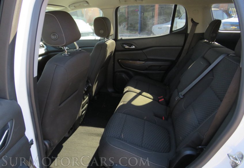 2019 GMC Acadia - Image 30