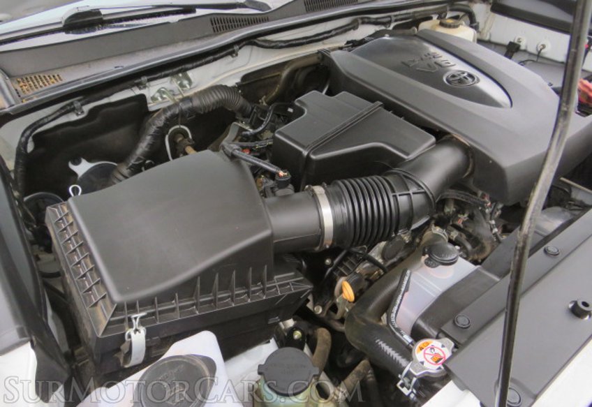 2020 Toyota Tacoma - Image 56