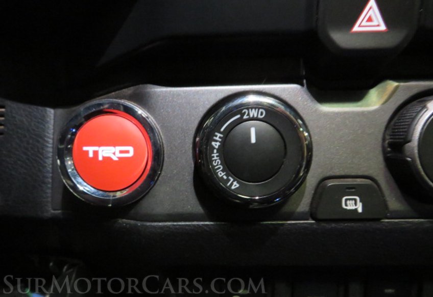 2020 Toyota Tacoma - Image 50