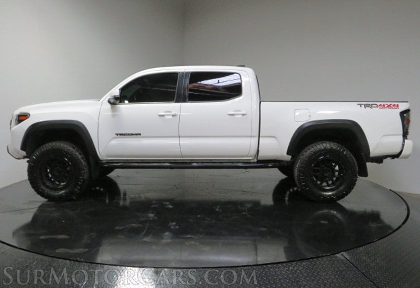 2020 Toyota Tacoma - Image 5