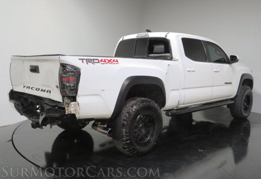 2020 Toyota Tacoma - Image 8