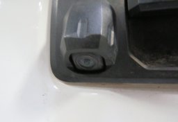 2020 Toyota Tacoma - Image 16