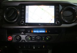 2020 Toyota Tacoma - Image 38