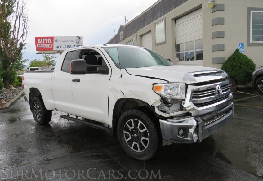 2017 Toyota Tundra 4WD - Image 2