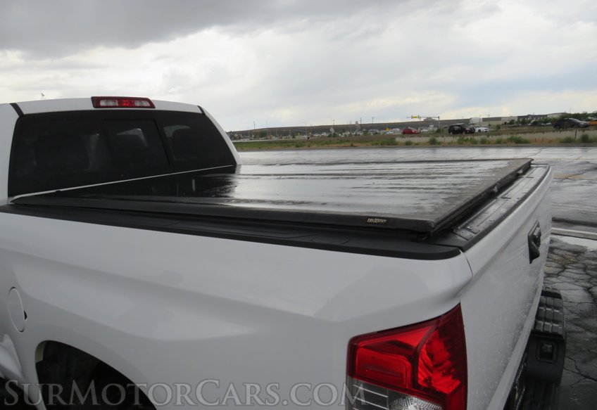 2017 Toyota Tundra 4WD - Image 19