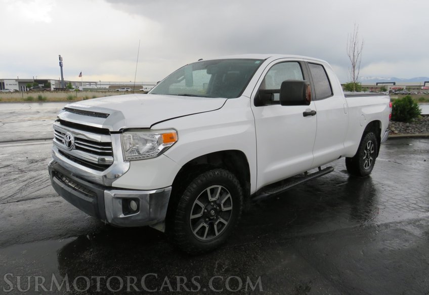 2017 Toyota Tundra 4WD - Image 3