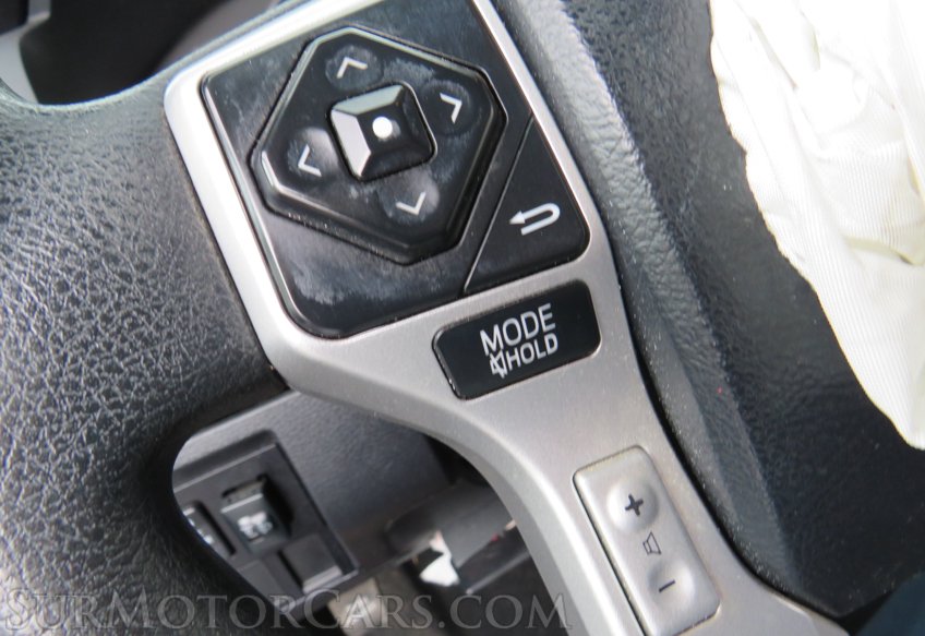 2017 Toyota Tundra 4WD - Image 36