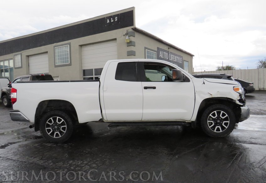 2017 Toyota Tundra 4WD - Image 9