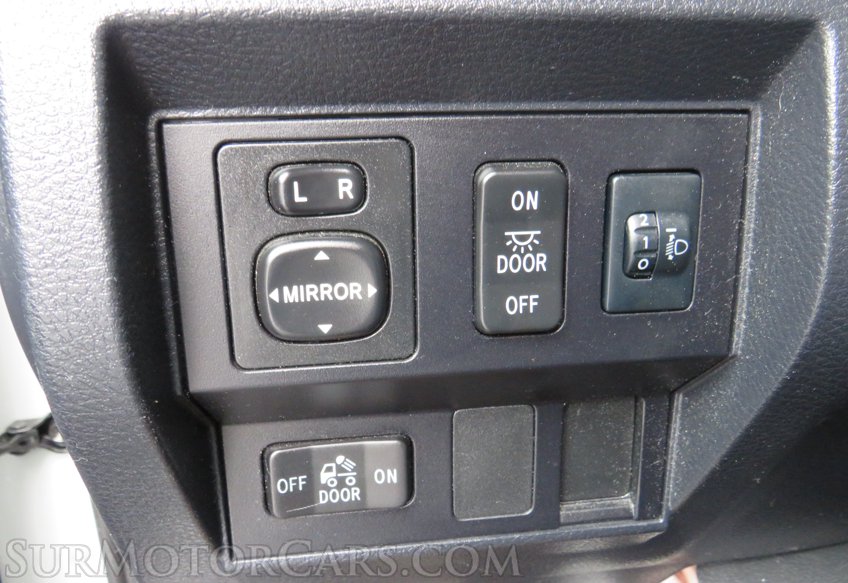 2017 Toyota Tundra 4WD - Image 43