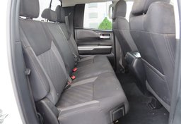 2017 Toyota Tundra 4WD - Image 29